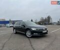 Черный Фольксваген Пассат, объемом двигателя 1.6 л и пробегом 247 тыс. км за 15500 $, фото 101 на Automoto.ua