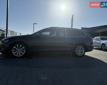 Чорний Фольксваген Пассат, об'ємом двигуна 1.6 л та пробігом 344 тис. км за 12000 $, фото 10 на Automoto.ua