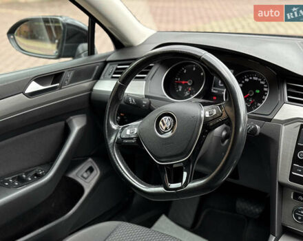 Черный Фольксваген Пассат, объемом двигателя 2 л и пробегом 170 тыс. км за 17500 $, фото 26 на Automoto.ua