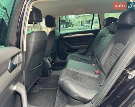 Чорний Фольксваген Пассат, об'ємом двигуна 2 л та пробігом 190 тис. км за 17900 $, фото 19 на Automoto.ua