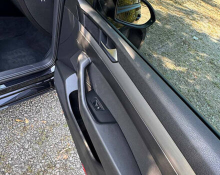 Чорний Фольксваген Пассат, об'ємом двигуна 2 л та пробігом 320 тис. км за 14650 $, фото 13 на Automoto.ua