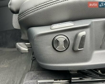 Черный Фольксваген Пассат, объемом двигателя 1.6 л и пробегом 247 тыс. км за 15500 $, фото 17 на Automoto.ua