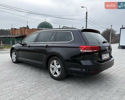 Чорний Фольксваген Пассат, об'ємом двигуна 1.97 л та пробігом 220 тис. км за 16000 $, фото 3 на Automoto.ua