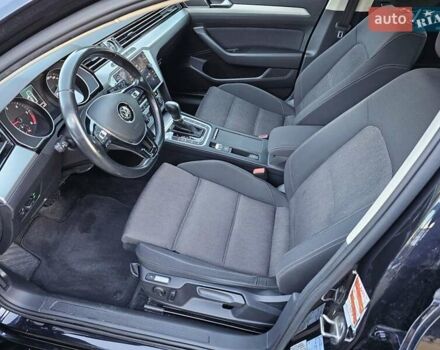 Чорний Фольксваген Пассат, об'ємом двигуна 2 л та пробігом 330 тис. км за 14800 $, фото 19 на Automoto.ua