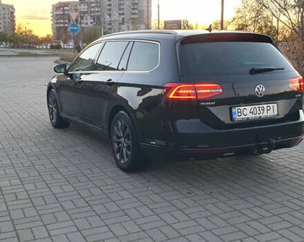 Чорний Фольксваген Пассат, об'ємом двигуна 1.97 л та пробігом 243 тис. км за 17500 $, фото 4 на Automoto.ua