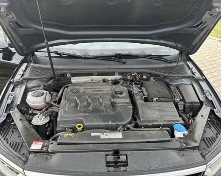 Черный Фольксваген Пассат, объемом двигателя 1.6 л и пробегом 222 тыс. км за 14200 $, фото 49 на Automoto.ua