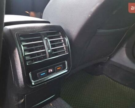 Черный Фольксваген Пассат, объемом двигателя 1.97 л и пробегом 243 тыс. км за 13999 $, фото 28 на Automoto.ua