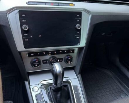 Черный Фольксваген Пассат, объемом двигателя 1.97 л и пробегом 255 тыс. км за 14900 $, фото 53 на Automoto.ua