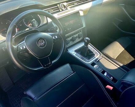 Черный Фольксваген Пассат, объемом двигателя 1.6 л и пробегом 226 тыс. км за 12400 $, фото 4 на Automoto.ua