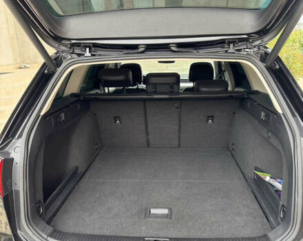 Черный Фольксваген Пассат, объемом двигателя 1.97 л и пробегом 202 тыс. км за 19999 $, фото 17 на Automoto.ua