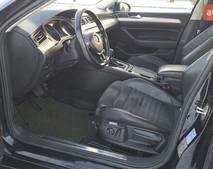 Черный Фольксваген Пассат, объемом двигателя 1.97 л и пробегом 243 тыс. км за 13999 $, фото 22 на Automoto.ua