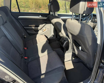 Чорний Фольксваген Пассат, об'ємом двигуна 1.6 л та пробігом 344 тис. км за 12000 $, фото 16 на Automoto.ua