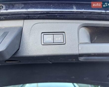 Чорний Фольксваген Пассат, об'ємом двигуна 2 л та пробігом 330 тис. км за 14800 $, фото 24 на Automoto.ua