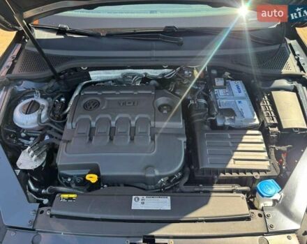 Черный Фольксваген Пассат, объемом двигателя 1.97 л и пробегом 268 тыс. км за 16800 $, фото 4 на Automoto.ua