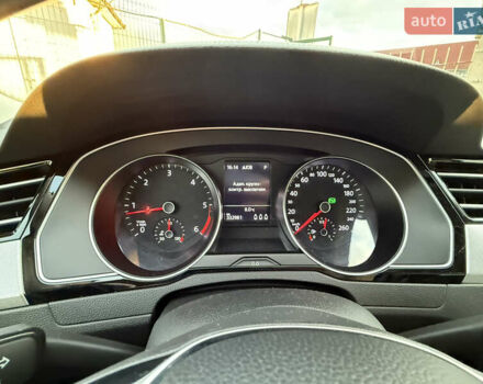 Фольксваген Пассат 2017 в Киеве на Automoto.ua Черный Фольксваген Пассат, объемом двигателя 1.6 л и пробегом 332 тыс. км за 13990 $, фото 14 на Automoto.ua