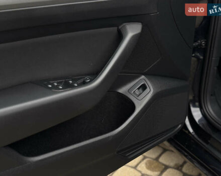 Черный Фольксваген Пассат, объемом двигателя 2 л и пробегом 170 тыс. км за 17500 $, фото 20 на Automoto.ua