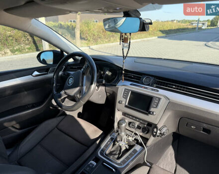Чорний Фольксваген Пассат, об'ємом двигуна 1.6 л та пробігом 344 тис. км за 12000 $, фото 15 на Automoto.ua