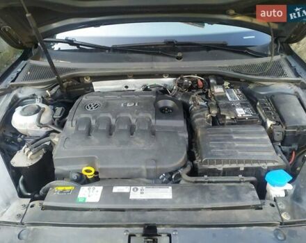 Черный Фольксваген Пассат, объемом двигателя 1.97 л и пробегом 220 тыс. км за 15500 $, фото 5 на Automoto.ua