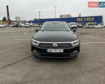Черный Фольксваген Пассат, объемом двигателя 1.6 л и пробегом 247 тыс. км за 15500 $, фото 12 на Automoto.ua