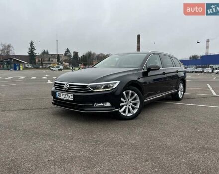 Черный Фольксваген Пассат, объемом двигателя 1.6 л и пробегом 247 тыс. км за 15500 $, фото 2 на Automoto.ua