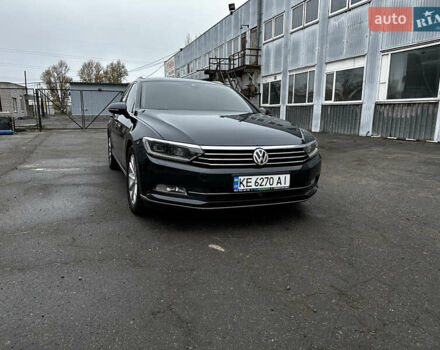 Черный Фольксваген Пассат, объемом двигателя 2 л и пробегом 300 тыс. км за 20500 $, фото 5 на Automoto.ua