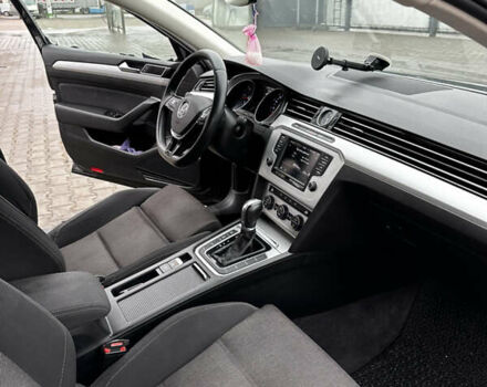 Черный Фольксваген Пассат, объемом двигателя 1.97 л и пробегом 258 тыс. км за 14300 $, фото 1 на Automoto.ua