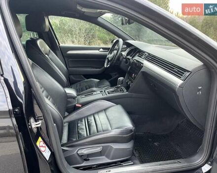 Черный Фольксваген Пассат, объемом двигателя 2 л и пробегом 186 тыс. км за 17900 $, фото 6 на Automoto.ua