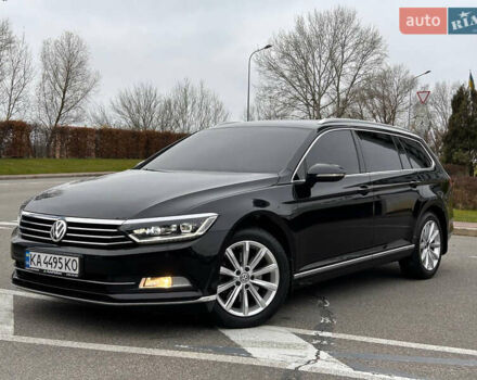Черный Фольксваген Пассат, объемом двигателя 1.97 л и пробегом 220 тыс. км за 19444 $, фото 69 на Automoto.ua