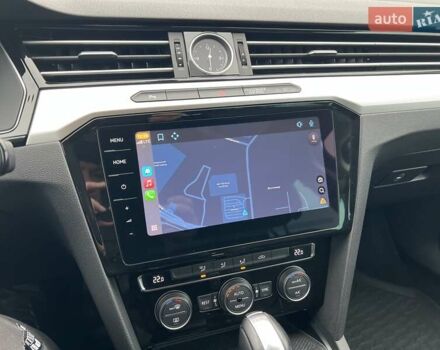 Черный Фольксваген Пассат, объемом двигателя 1.6 л и пробегом 247 тыс. км за 15500 $, фото 30 на Automoto.ua