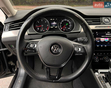 Черный Фольксваген Пассат, объемом двигателя 1.97 л и пробегом 220 тыс. км за 19444 $, фото 19 на Automoto.ua