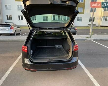 Черный Фольксваген Пассат, объемом двигателя 1.6 л и пробегом 246 тыс. км за 12900 $, фото 9 на Automoto.ua