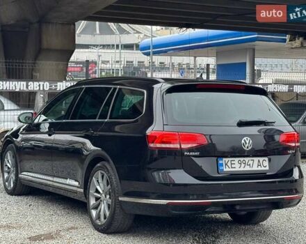 Чорний Фольксваген Пассат, об'ємом двигуна 2 л та пробігом 190 тис. км за 17900 $, фото 4 на Automoto.ua