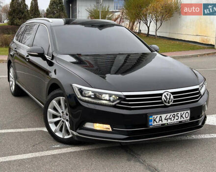 Черный Фольксваген Пассат, объемом двигателя 1.97 л и пробегом 220 тыс. км за 19444 $, фото 58 на Automoto.ua