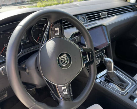 Черный Фольксваген Пассат, объемом двигателя 1.97 л и пробегом 109 тыс. км за 24900 $, фото 27 на Automoto.ua