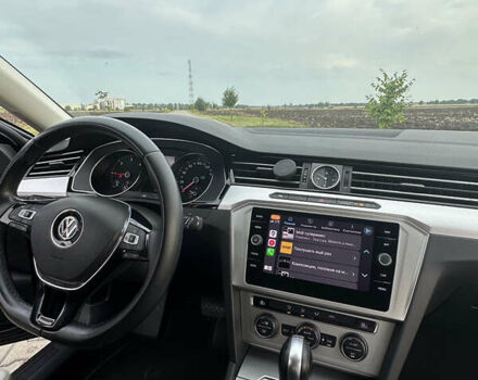 Черный Фольксваген Пассат, объемом двигателя 1.6 л и пробегом 222 тыс. км за 14200 $, фото 32 на Automoto.ua