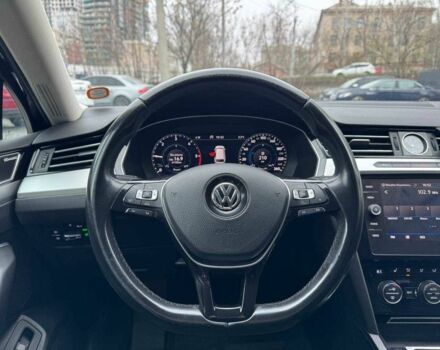 Черный Фольксваген Пассат, объемом двигателя 2 л и пробегом 190 тыс. км за 17900 $, фото 9 на Automoto.ua