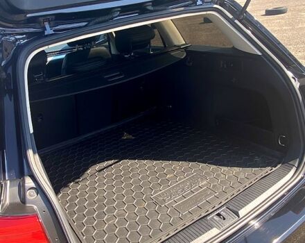 Черный Фольксваген Пассат, объемом двигателя 1.6 л и пробегом 226 тыс. км за 12400 $, фото 9 на Automoto.ua