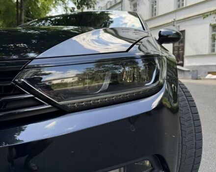 Черный Фольксваген Пассат, объемом двигателя 1.97 л и пробегом 255 тыс. км за 14900 $, фото 12 на Automoto.ua