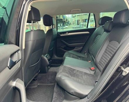 Черный Фольксваген Пассат, объемом двигателя 2 л и пробегом 190 тыс. км за 17900 $, фото 19 на Automoto.ua