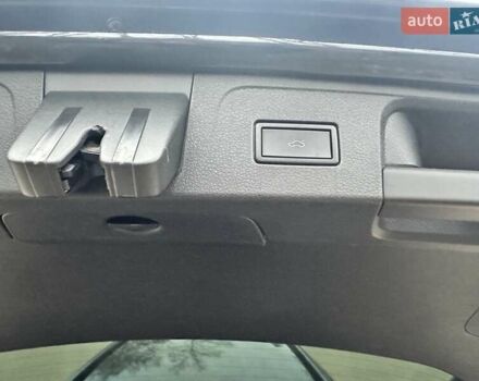 Чорний Фольксваген Пассат, об'ємом двигуна 1.97 л та пробігом 330 тис. км за 13300 $, фото 34 на Automoto.ua