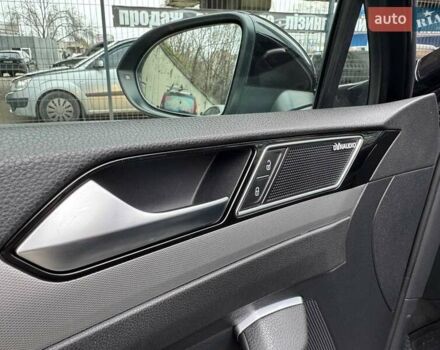 Чорний Фольксваген Пассат, об'ємом двигуна 2 л та пробігом 190 тис. км за 17900 $, фото 18 на Automoto.ua