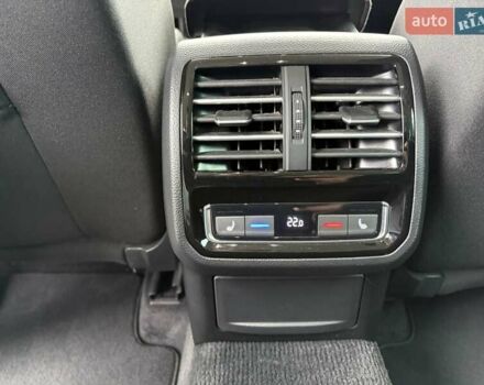 Чорний Фольксваген Пассат, об'ємом двигуна 1.97 л та пробігом 220 тис. км за 16000 $, фото 14 на Automoto.ua