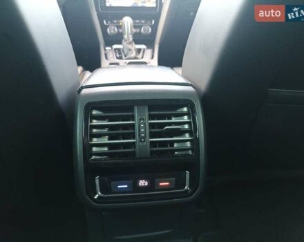 Черный Фольксваген Пассат, объемом двигателя 2 л и пробегом 186 тыс. км за 17900 $, фото 19 на Automoto.ua