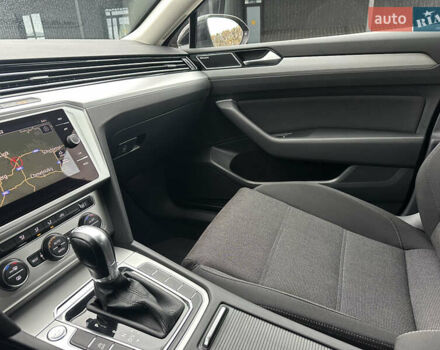 Фольксваген Пассат 2018 в Дубно на Automoto.ua Черный Фольксваген Пассат, объемом двигателя 2 л и пробегом 250 тыс. км за 16950 $, фото 55 на Automoto.ua