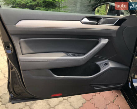 Черный Фольксваген Пассат, объемом двигателя 2 л и пробегом 226 тыс. км за 20300 $, фото 19 на Automoto.ua