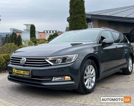 Чорний Фольксваген Пассат, об'ємом двигуна 2 л та пробігом 224 тис. км за 15990 $, фото 2 на Automoto.ua