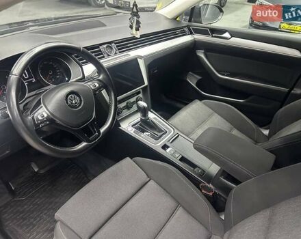 Черный Фольксваген Пассат, объемом двигателя 2 л и пробегом 239 тыс. км за 15300 $, фото 9 на Automoto.ua