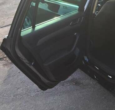 Черный Фольксваген Пассат, объемом двигателя 1.97 л и пробегом 200 тыс. км за 21700 $, фото 7 на Automoto.ua