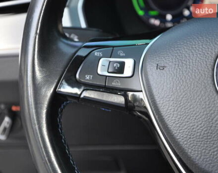 Черный Фольксваген Пассат, объемом двигателя 1.4 л и пробегом 190 тыс. км за 20700 $, фото 33 на Automoto.ua