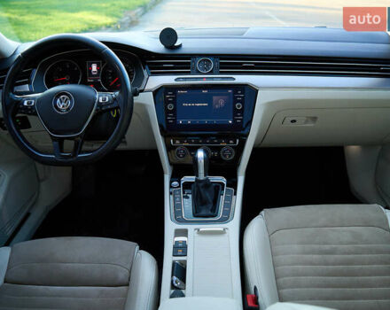 Чорний Фольксваген Пассат, об'ємом двигуна 2 л та пробігом 244 тис. км за 18500 $, фото 45 на Automoto.ua